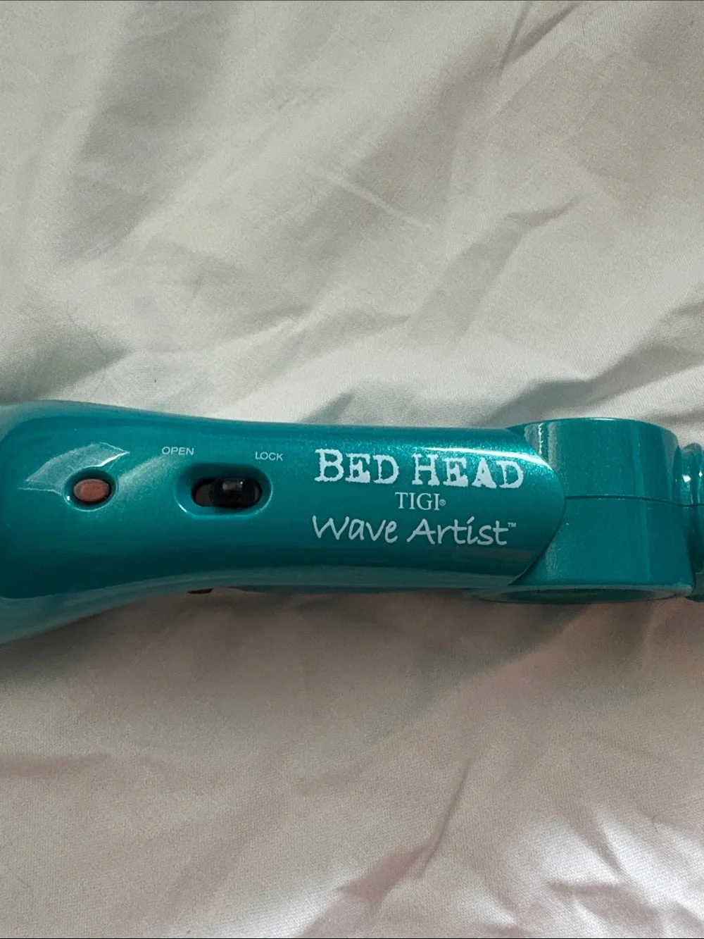 Bed Head Wave Artist Triple Barrel Waver - Teal/Silver